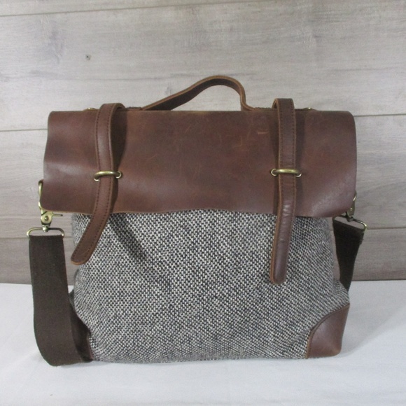 Jesslyn Blake Handbags - Jesslyn Blake Leather Messenger Bag Anthropologie